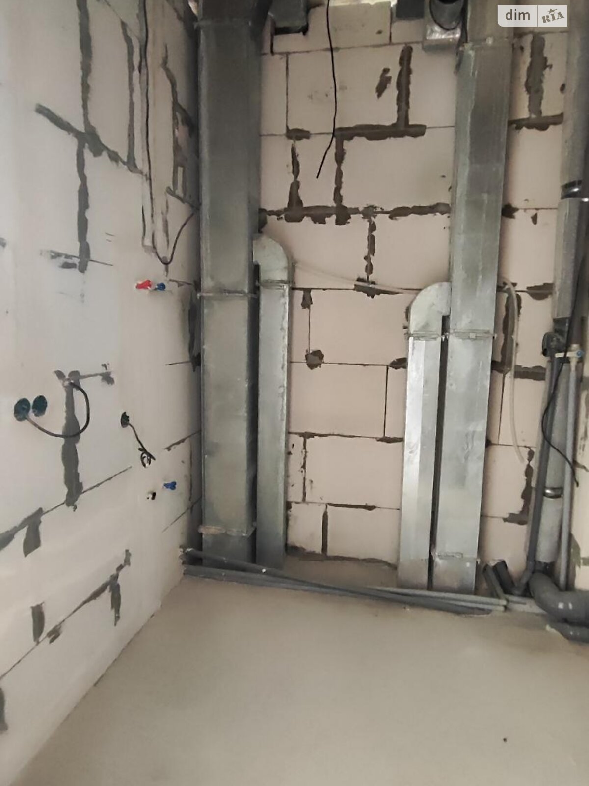 Продаж двокімнатної квартири в Одесі, на вул. Геранієва 8, район Середній Фонтан фото 1 Продаж двокімнатної квартири в Одесі, на вул. Геранієва 8, район Середній Фонтан фото 1