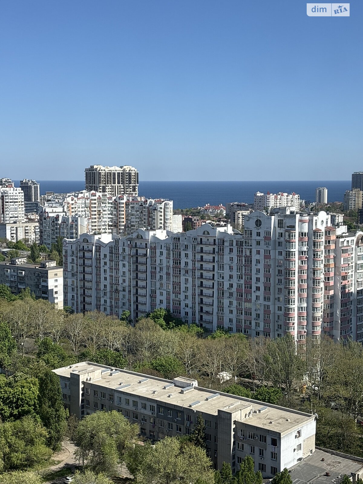 Продажа однокомнатной квартиры в Одессе, на ул. Ивана Франко, район Средний Фонтан фото 1 Продажа однокомнатной квартиры в Одессе, на ул. Ивана Франко, район Средний Фонтан фото 1