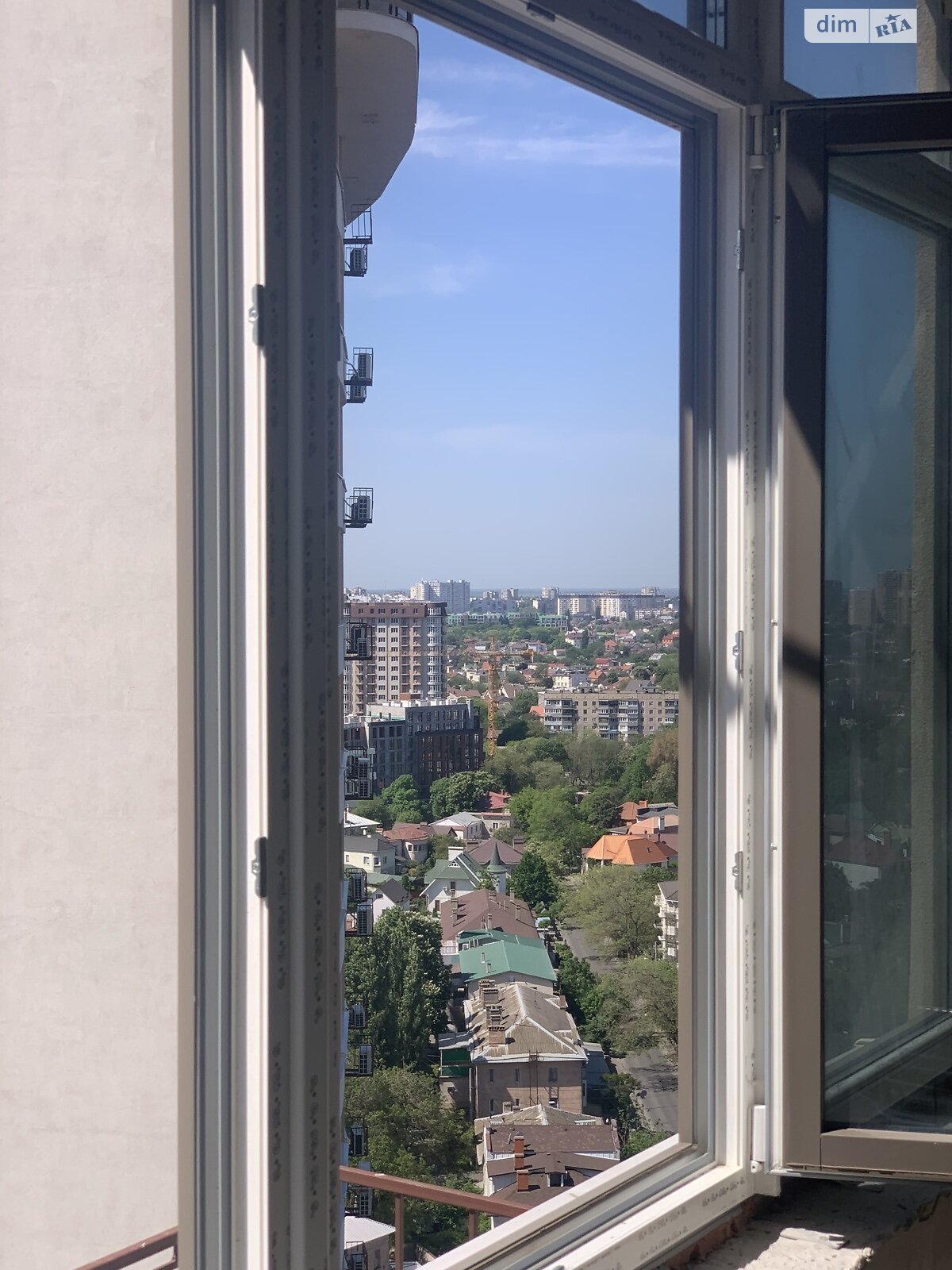 Продажа однокомнатной квартиры в Одессе, на ул. Каманина 16А/1, район Средний Фонтан фото 1