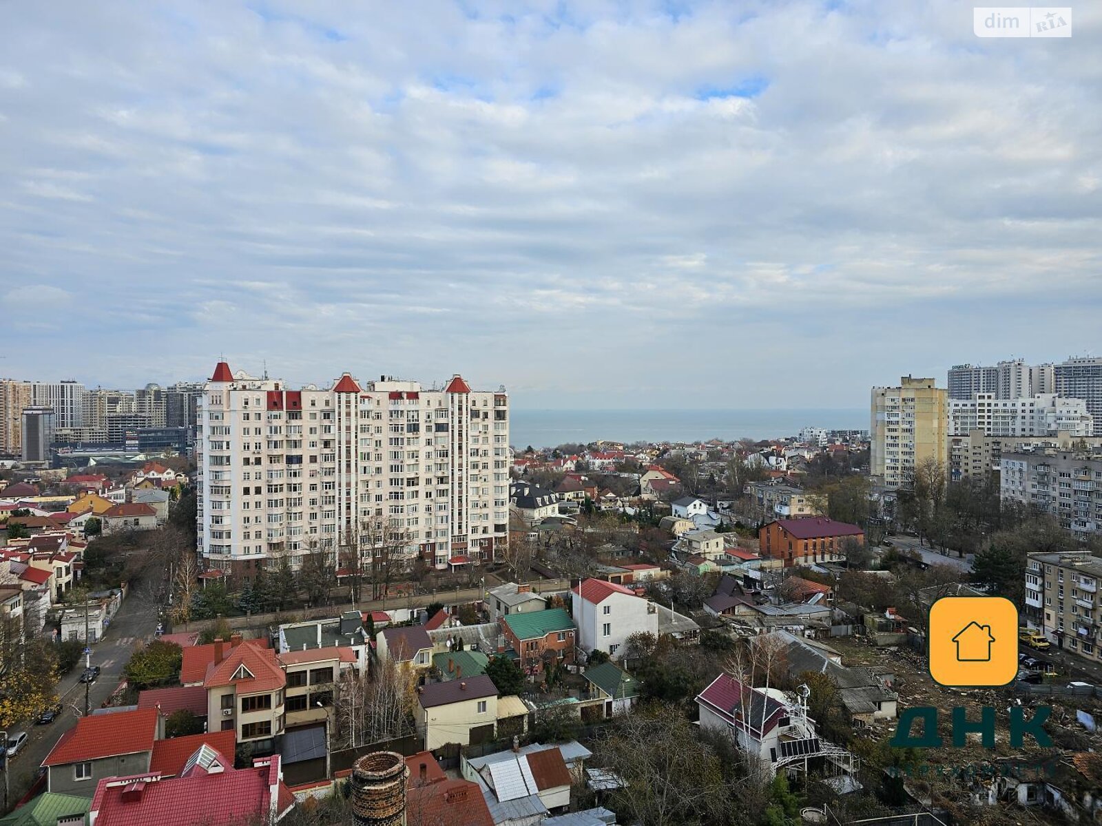 Продажа двухкомнатной квартиры в Одессе, на пер. Клубничный 24, район Средний Фонтан фото 1