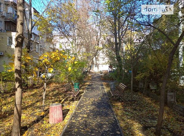 Продаж однокімнатної квартири в Одесі, на вул. Кондрашина, район Середній Фонтан фото 1 Продаж однокімнатної квартири в Одесі, на вул. Кондрашина, район Середній Фонтан фото 1