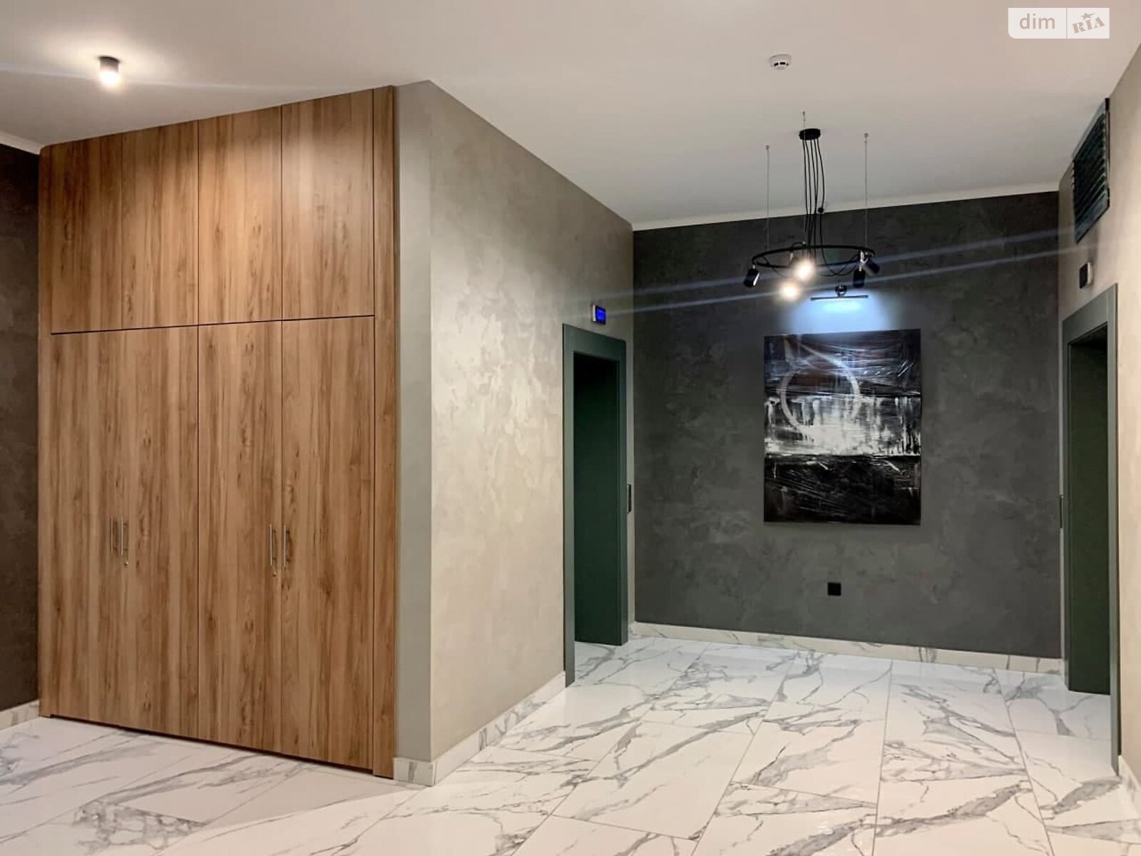 Продажа трехкомнатной квартиры в Одессе, на пер. Кордонный 2/2, район Приморский фото 1 Продажа трехкомнатной квартиры в Одессе, на пер. Кордонный 2/2, район Приморский фото 1