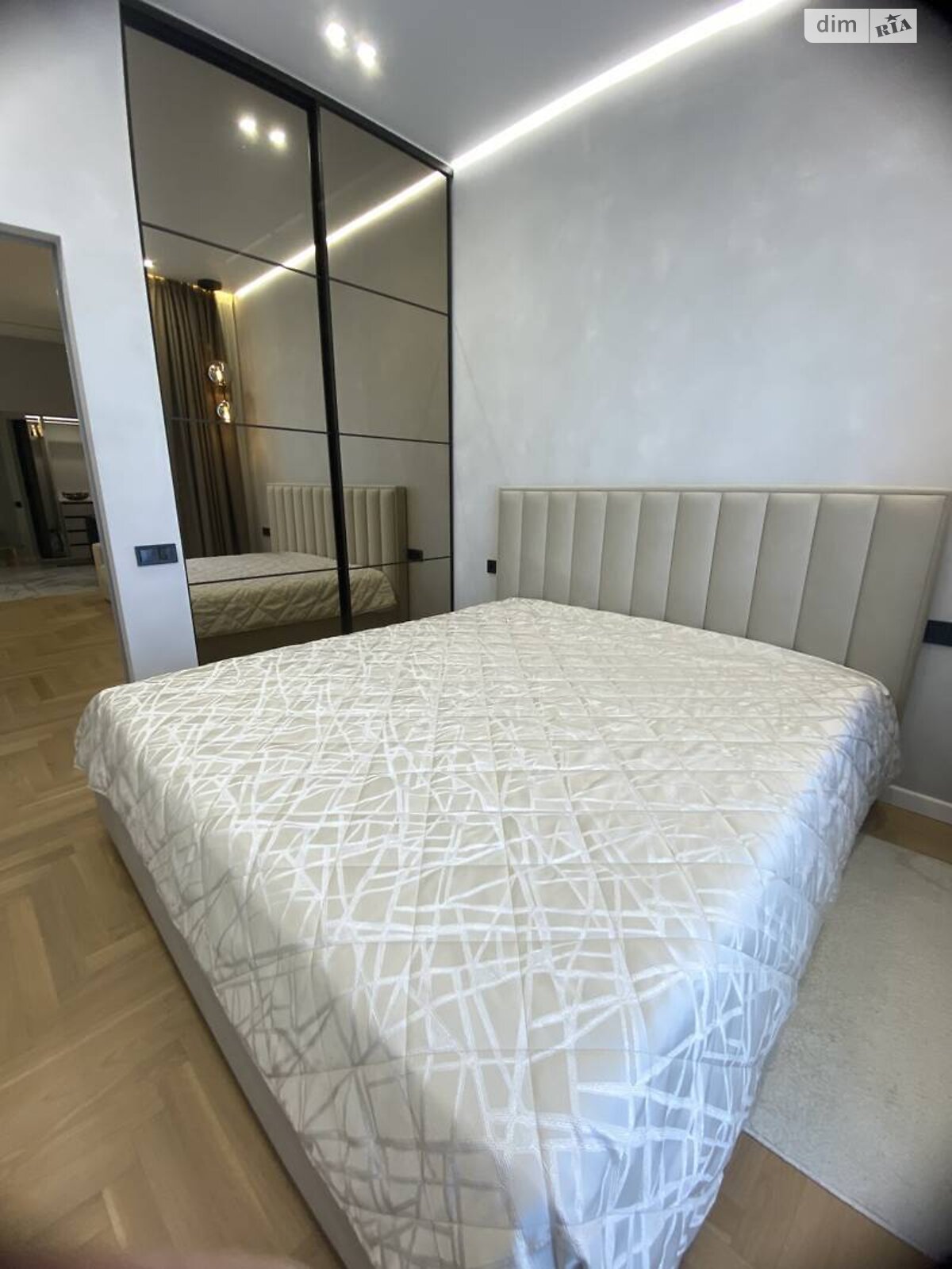 Продажа двухкомнатной квартиры в Одессе, на пер. Кордонный 2/2, кв. 51, район Средний Фонтан фото 1 Продажа двухкомнатной квартиры в Одессе, на пер. Кордонный 2/2, кв. 51, район Средний Фонтан фото 1