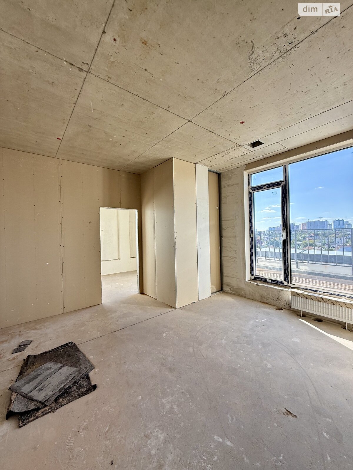 Продажа двухкомнатной квартиры в Одессе, на ул. Одесской громады 7А, район Средний Фонтан фото 1