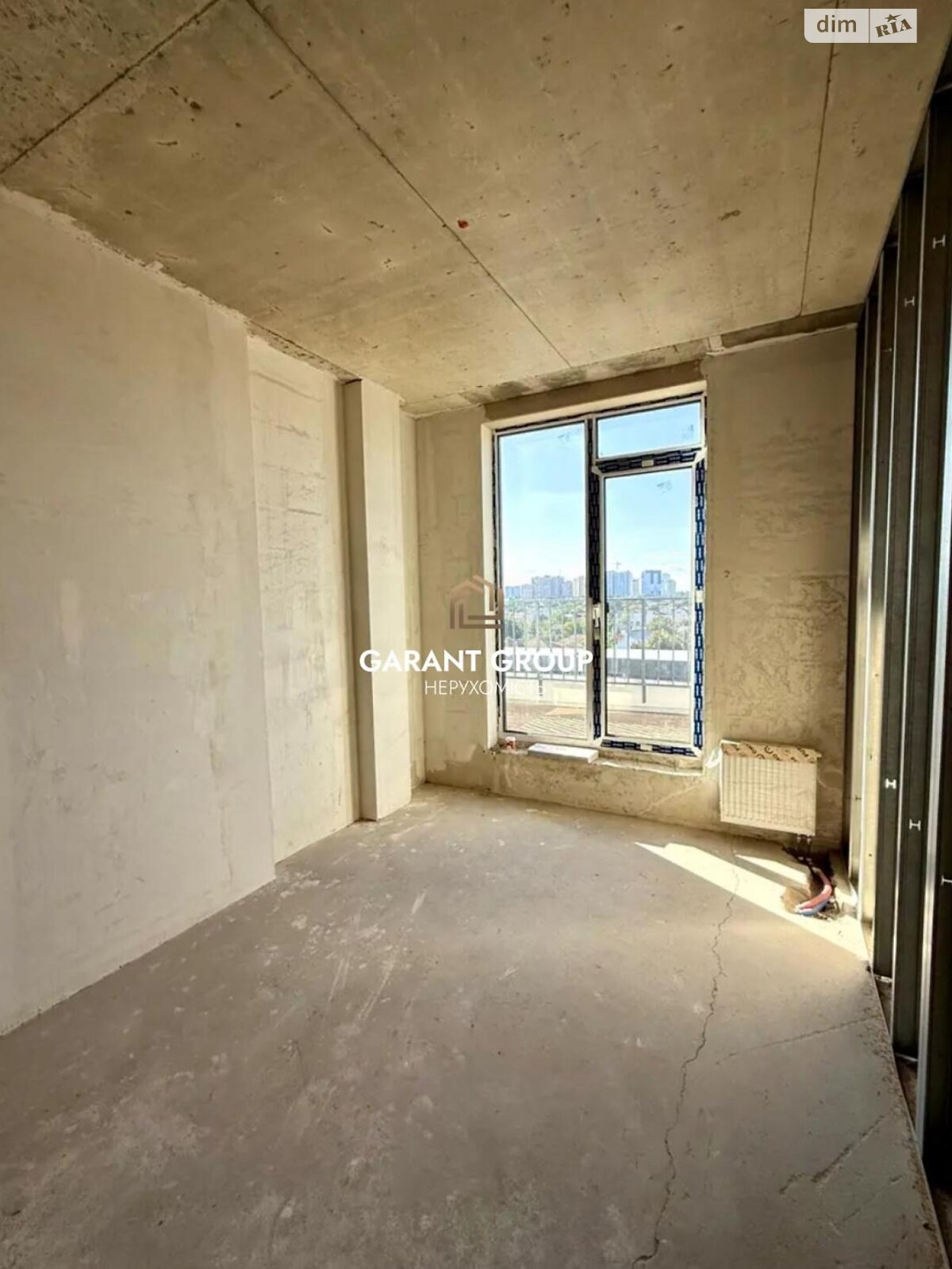 Продаж чотирикімнатної квартири в Одесі, на вул. Одеської громади, район Середній Фонтан фото 1