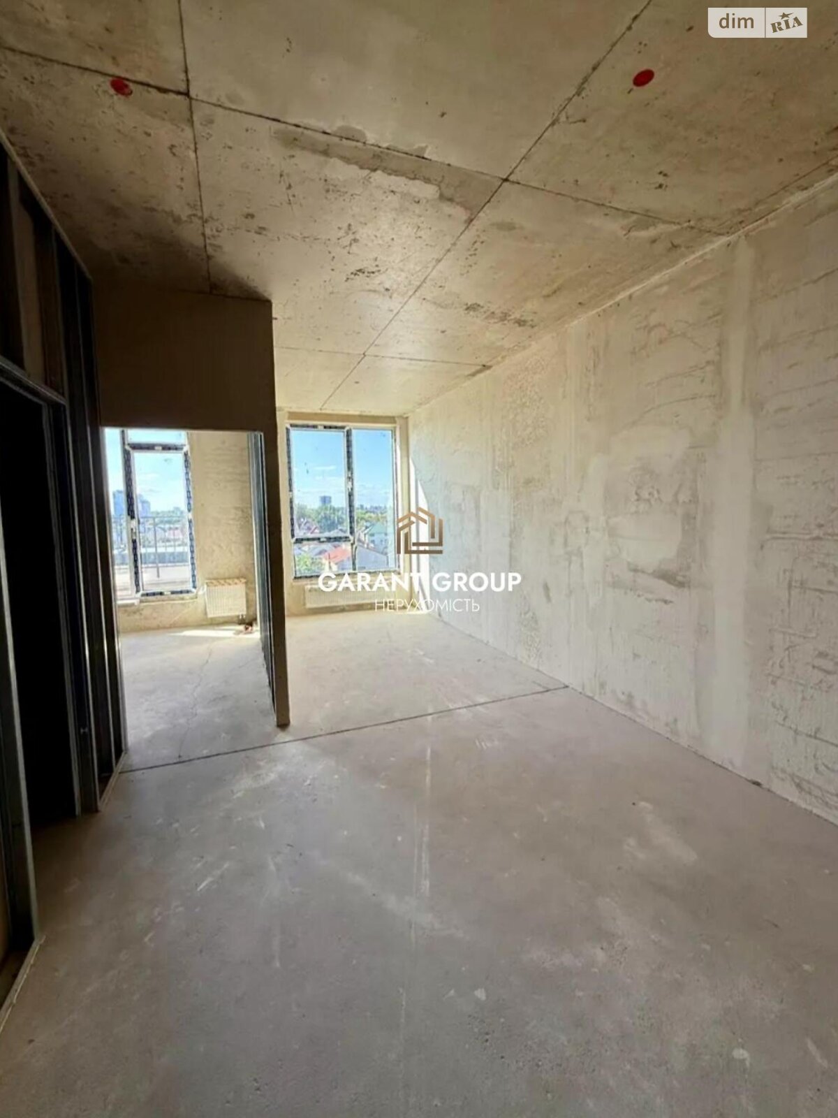 Продаж чотирикімнатної квартири в Одесі, на вул. Одеської громади, район Середній Фонтан фото 1