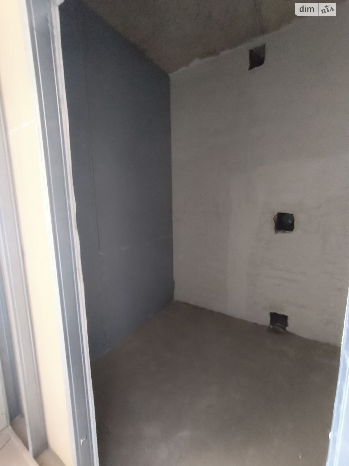 Продаж чотирикімнатної квартири в Одесі, на вул. Одеської громади, район Середній Фонтан фото 1