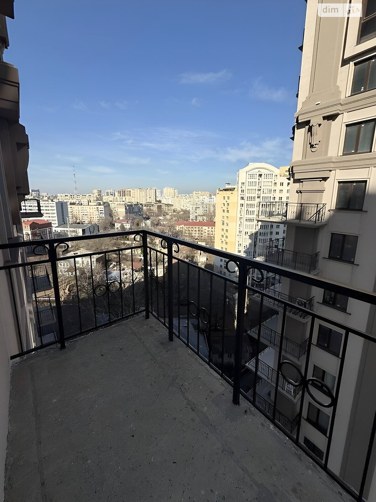 Продажа двухкомнатной квартиры в Одессе, на дор. Фонтанская 25, район Аркадия фото 1
