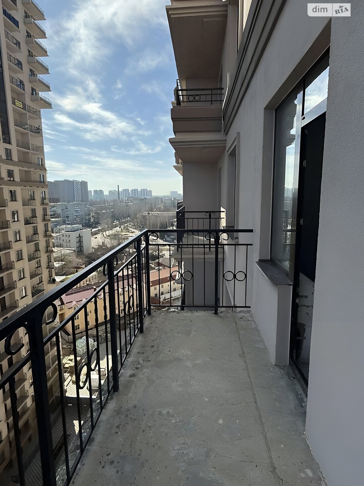 Продажа двухкомнатной квартиры в Одессе, на дор. Фонтанская 25, район Аркадия фото 1 Продажа двухкомнатной квартиры в Одессе, на дор. Фонтанская 25, район Аркадия фото 1
