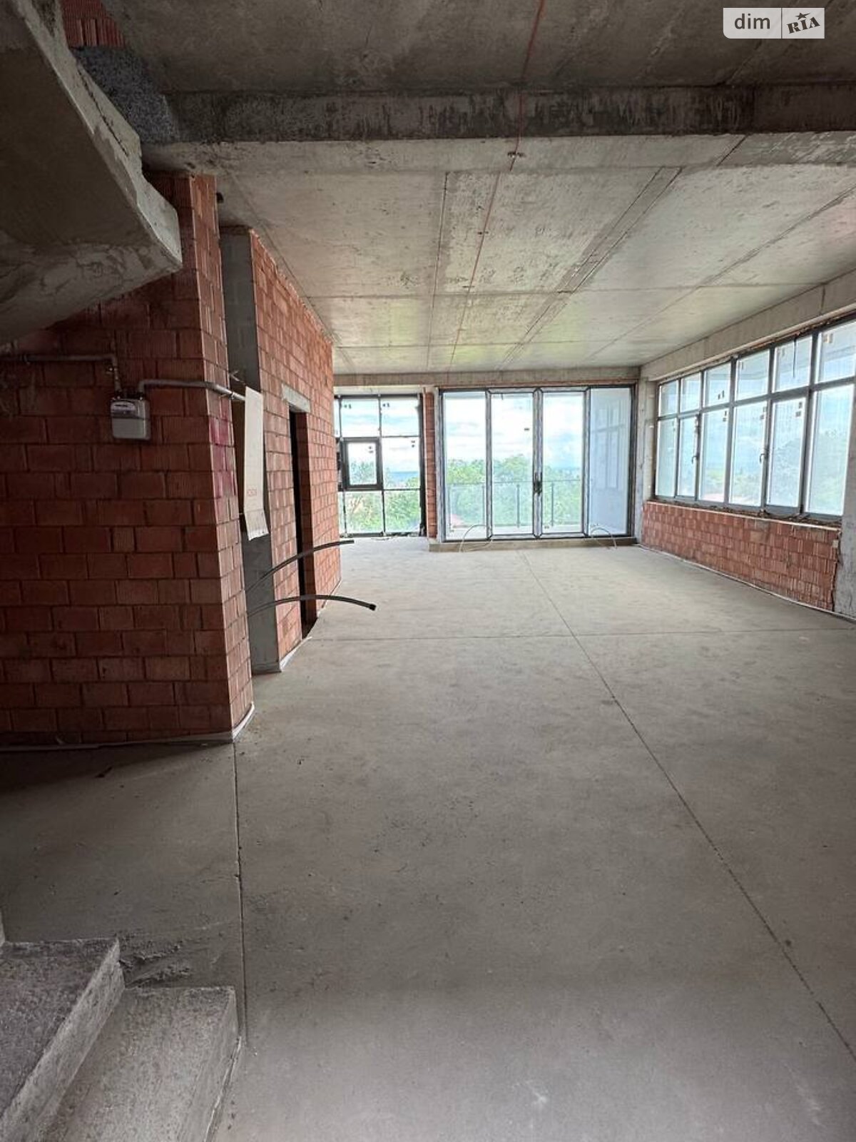 Продаж чотирикімнатної квартири в Одесі, на вул. Рєпіна 1Б, кв. 49, район Середній Фонтан фото 1 Продаж чотирикімнатної квартири в Одесі, на вул. Рєпіна 1Б, кв. 49, район Середній Фонтан фото 1