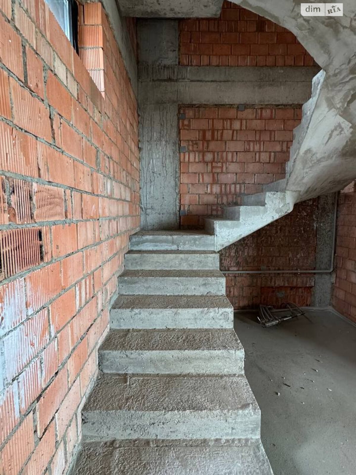 Продаж чотирикімнатної квартири в Одесі, на вул. Рєпіна 1Б, кв. 49, район Середній Фонтан фото 1 Продаж чотирикімнатної квартири в Одесі, на вул. Рєпіна 1Б, кв. 49, район Середній Фонтан фото 1