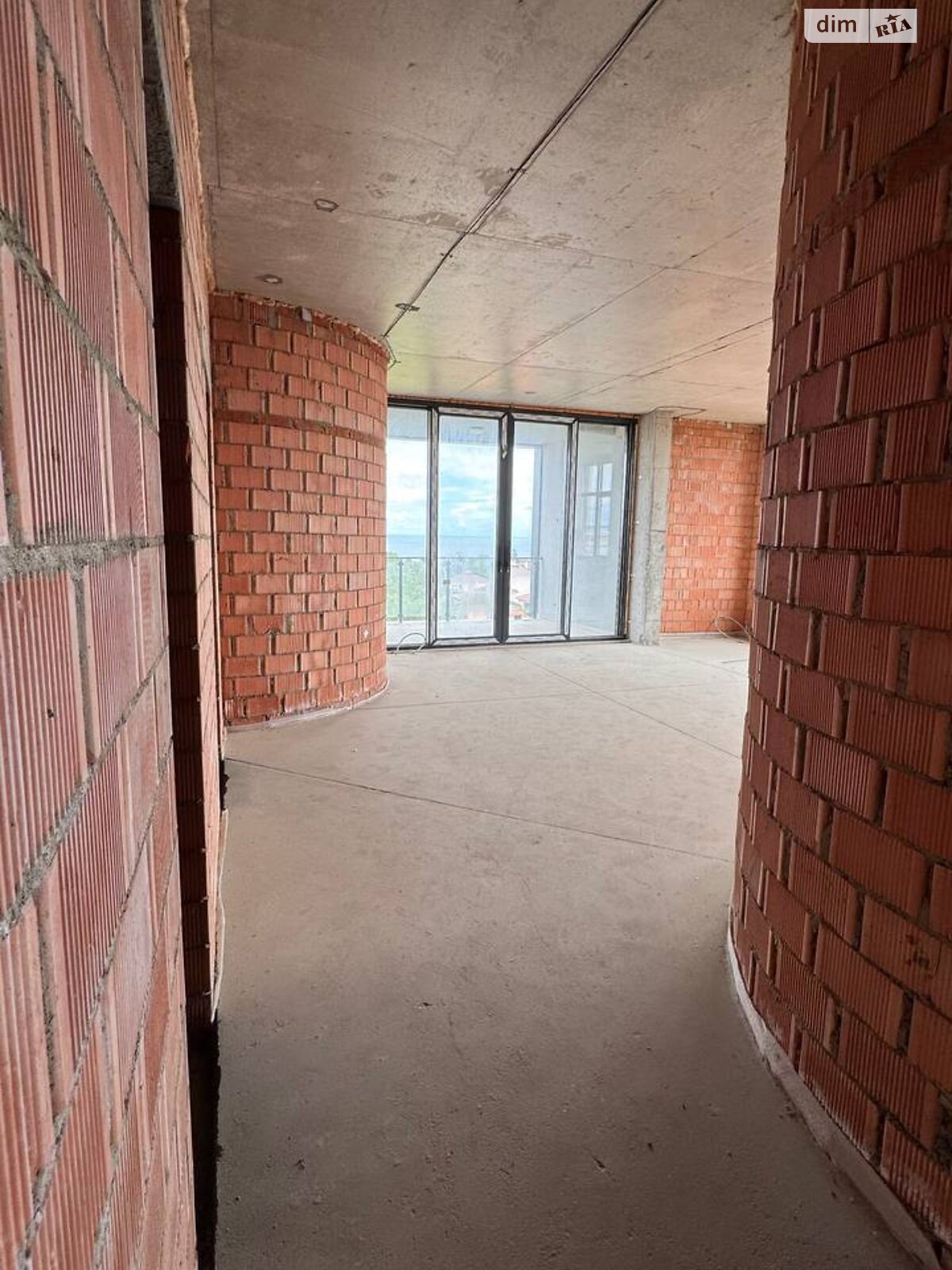 Продаж чотирикімнатної квартири в Одесі, на вул. Рєпіна 1Б, кв. 49, район Середній Фонтан фото 1 Продаж чотирикімнатної квартири в Одесі, на вул. Рєпіна 1Б, кв. 49, район Середній Фонтан фото 1