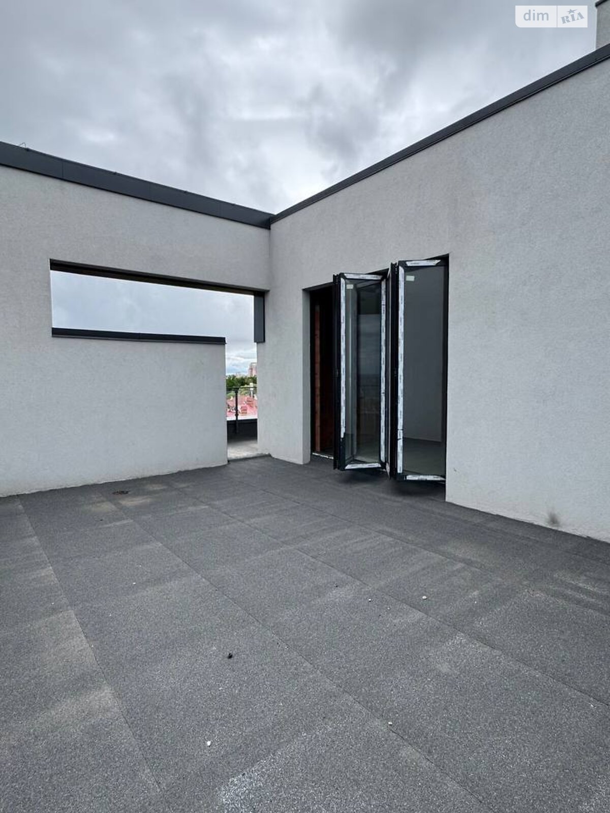 Продаж чотирикімнатної квартири в Одесі, на вул. Рєпіна 1Б, кв. 49, район Середній Фонтан фото 1 Продаж чотирикімнатної квартири в Одесі, на вул. Рєпіна 1Б, кв. 49, район Середній Фонтан фото 1