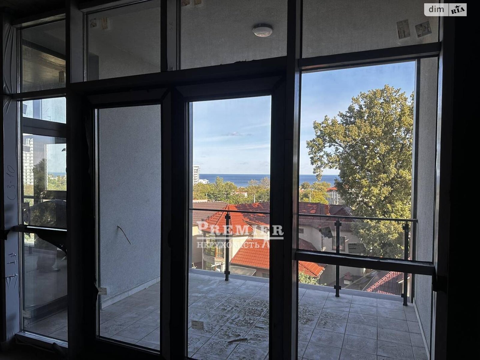 Продаж двокімнатної квартири в Одесі, на вул. Рєпіна, район Середній Фонтан фото 1