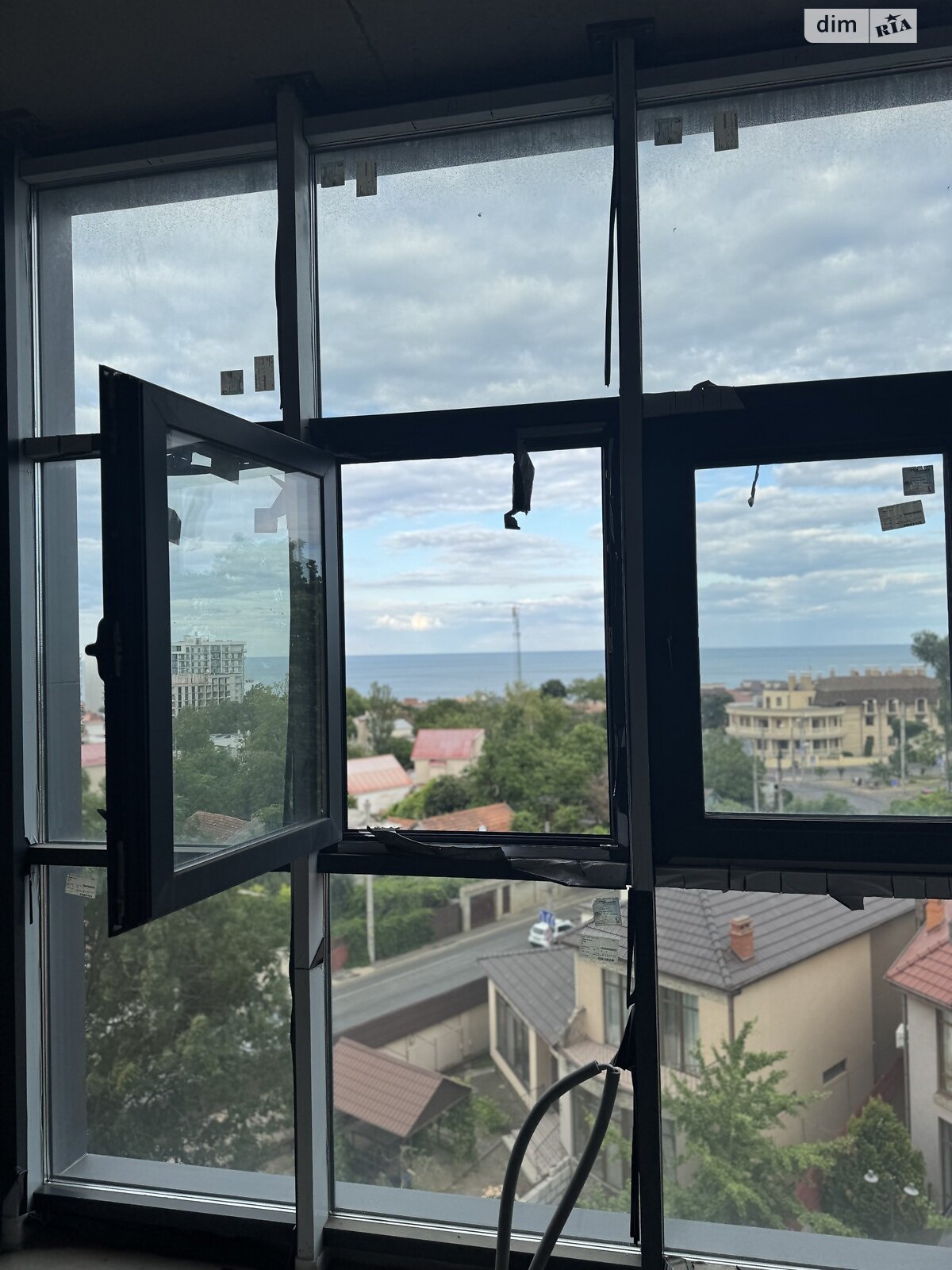Продаж двокімнатної квартири в Одесі, на вул. Рєпіна 1Б, район Середній Фонтан фото 1 Продаж двокімнатної квартири в Одесі, на вул. Рєпіна 1Б, район Середній Фонтан фото 1