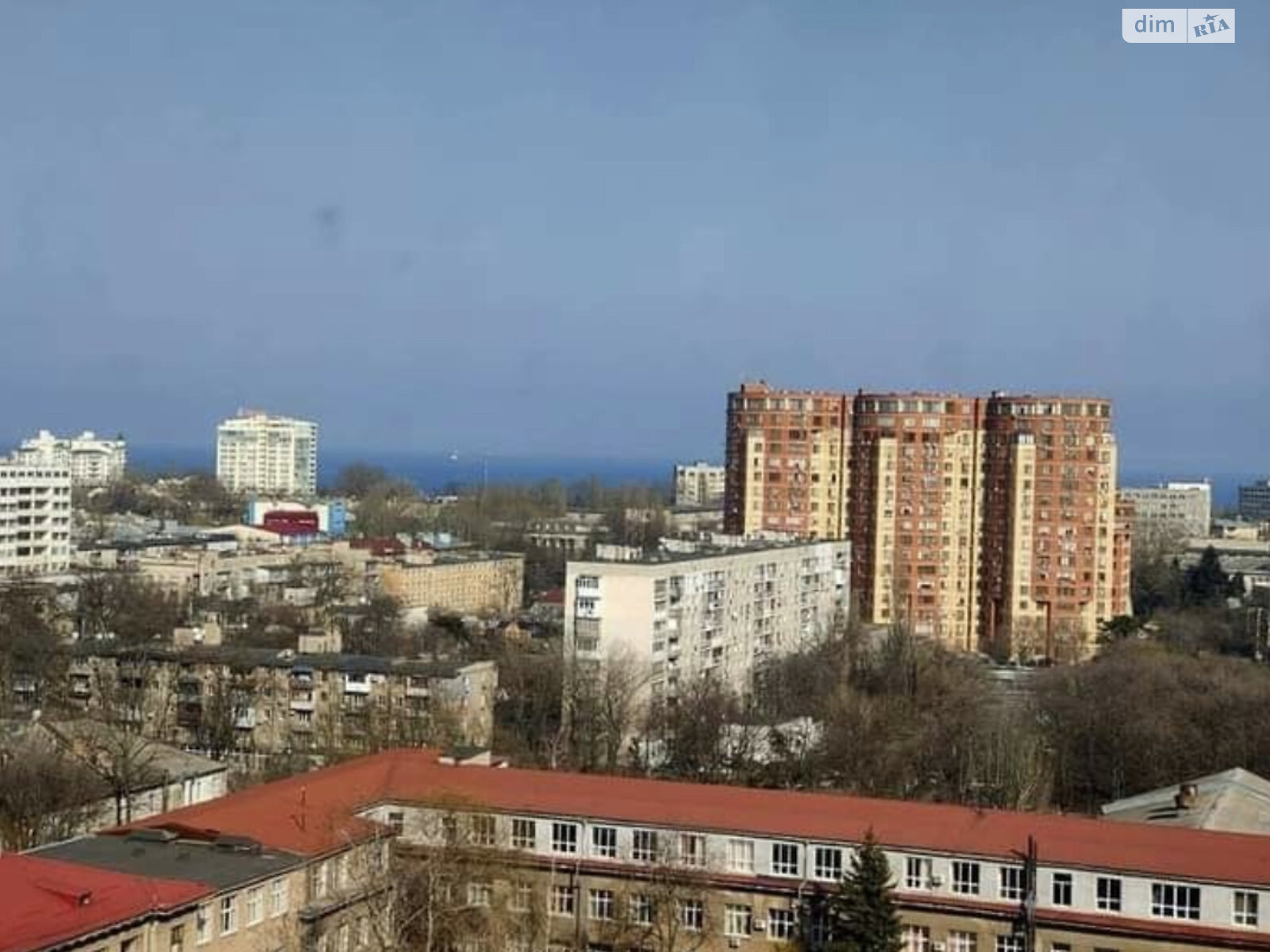 Продажа двухкомнатной квартиры в Одессе, на ул. Среднефонтанская, район Средний Фонтан фото 1 Продажа двухкомнатной квартиры в Одессе, на ул. Среднефонтанская, район Средний Фонтан фото 1