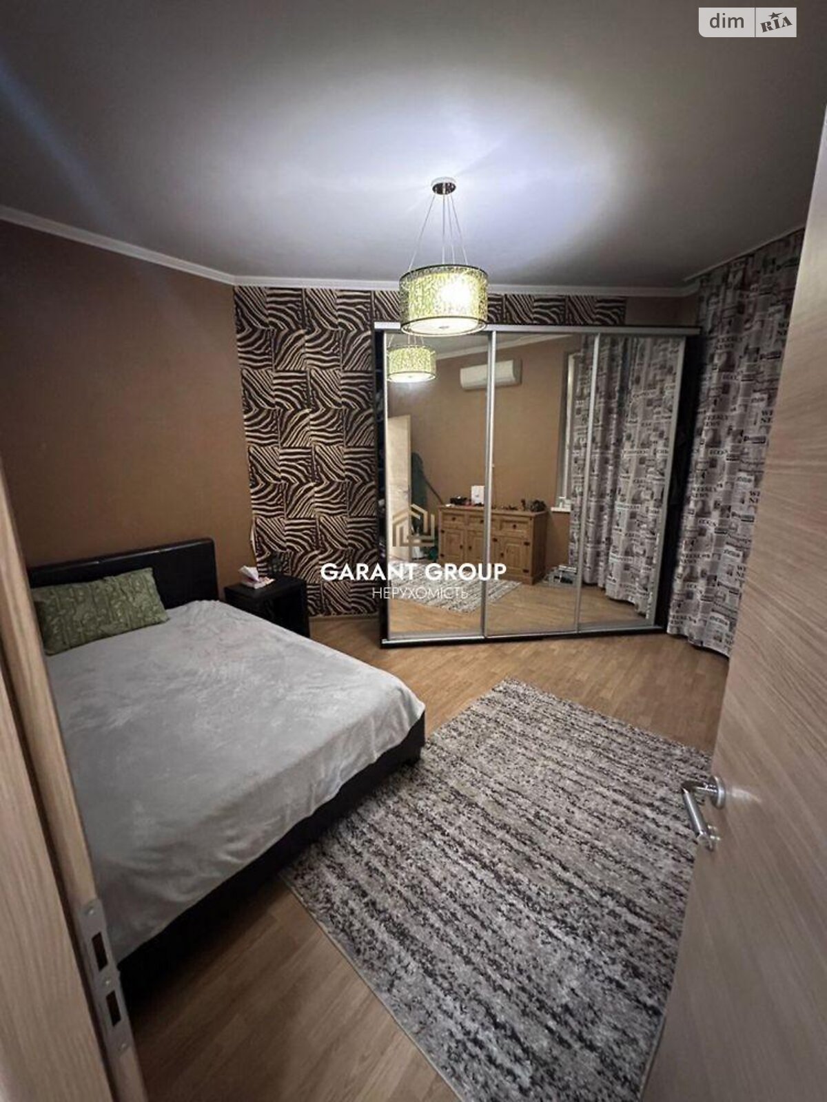 Продаж двокімнатної квартири в Одесі, на вул. Середньофонтанська, район Приморський фото 1 Продаж двокімнатної квартири в Одесі, на вул. Середньофонтанська, район Приморський фото 1
