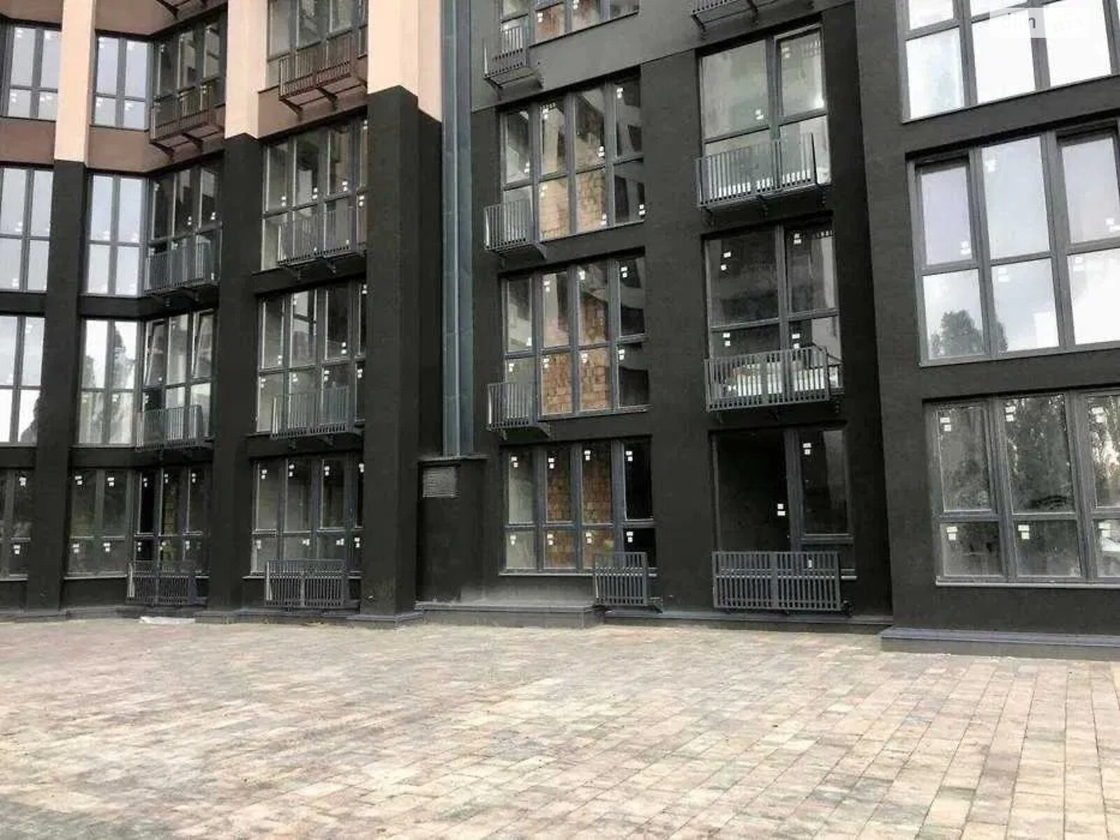 Продаж однокімнатної квартири в Одесі, на вул. Івана Франка, район Середній Фонтан фото 1 Продаж однокімнатної квартири в Одесі, на вул. Івана Франка, район Середній Фонтан фото 1