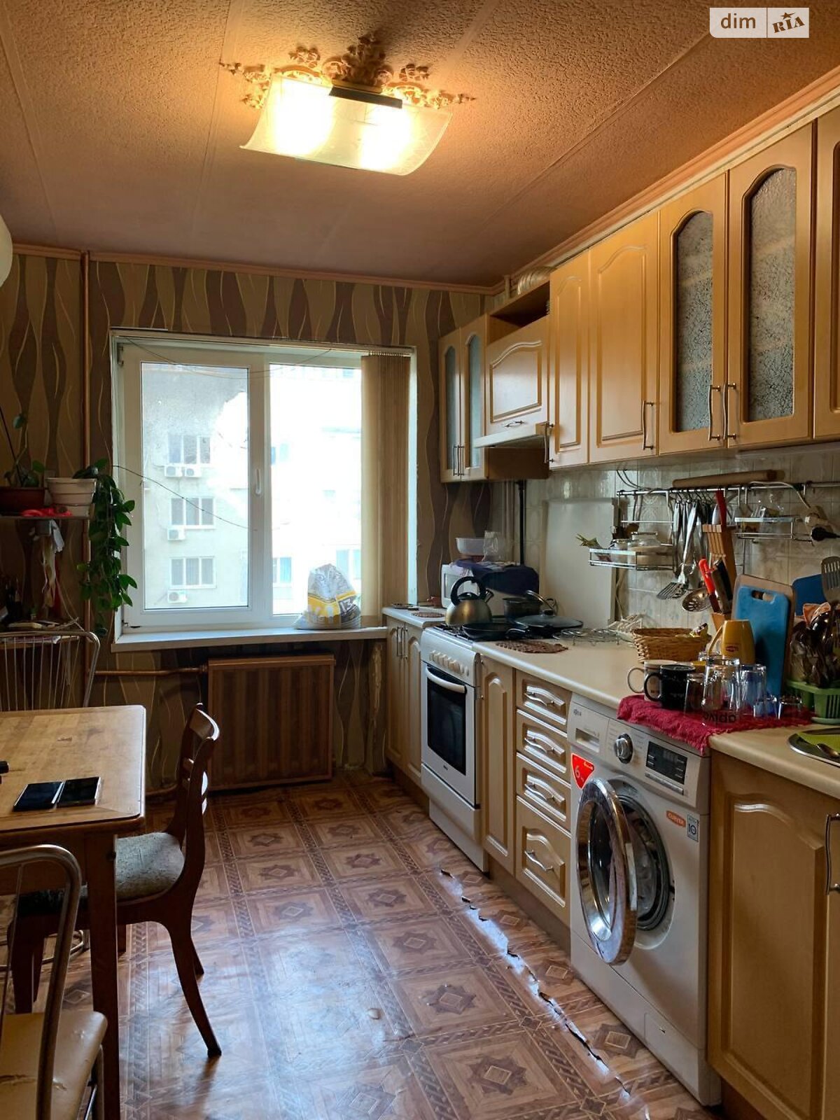 Продажа трехкомнатной квартиры в Одессе, на ул. Виталия Гулаева, район Судостроитель фото 1