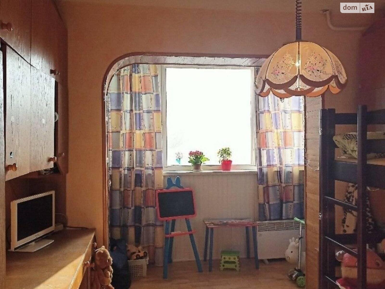 Продаж трикімнатної квартири в Одесі, на вул. Махачкалинська, район Пересипський фото 1
