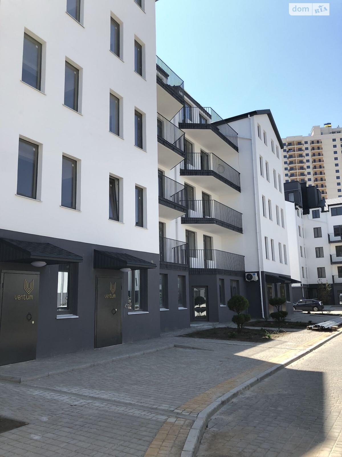Продажа двухкомнатной квартиры в Одессе, на ул. Академика Сахарова, район Пересыпский фото 1 Продажа двухкомнатной квартиры в Одессе, на ул. Академика Сахарова, район Пересыпский фото 1