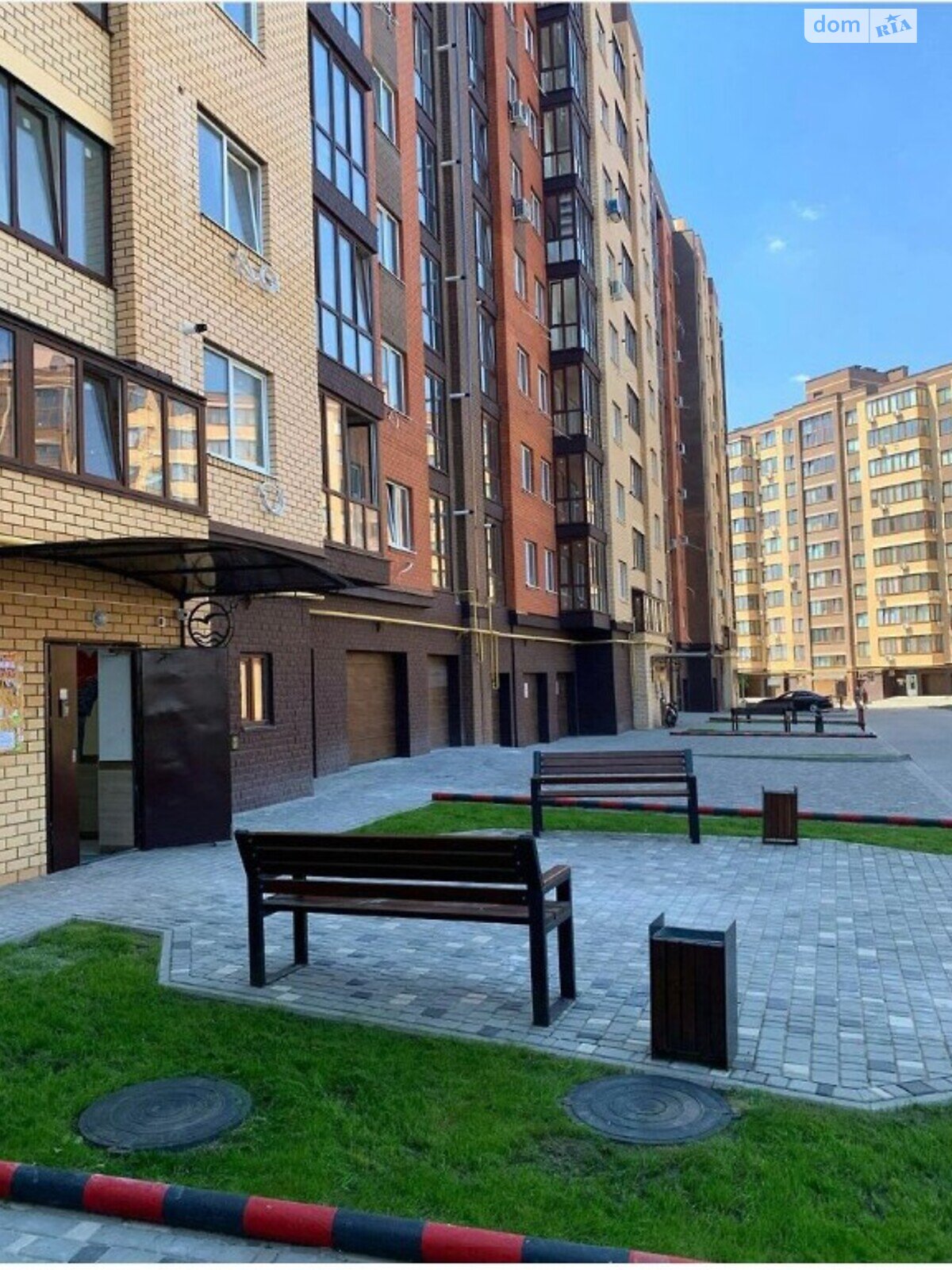 Продажа однокомнатной квартиры в Одессе, на ул. Академика Сахарова 5, район Приморский фото 1