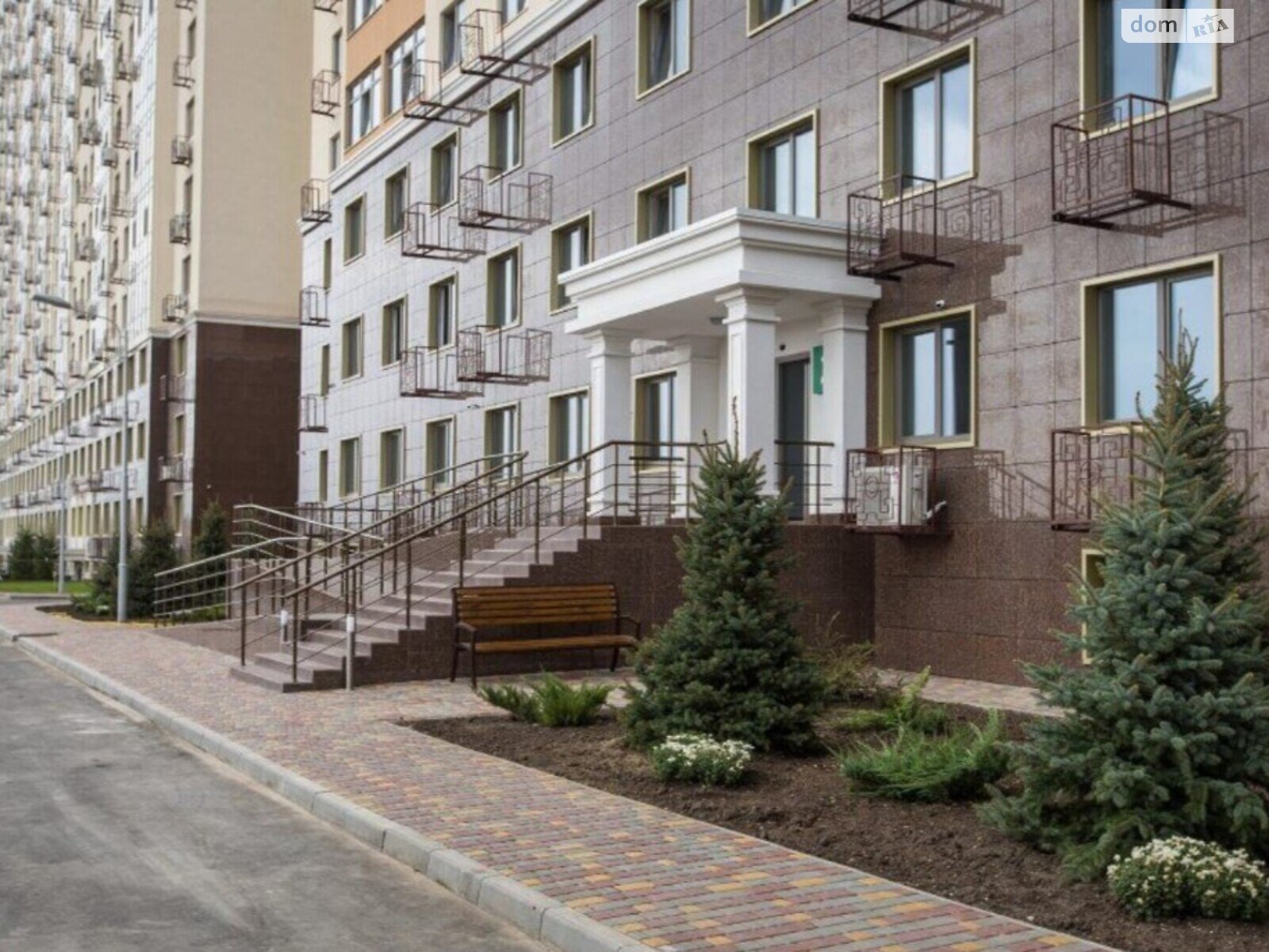 Продажа однокомнатной квартиры в Одессе, на ул. Академика Сахарова 3, кв. 8, район Пересыпский фото 1