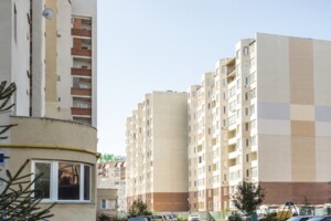 Продажа двухкомнатной квартиры в Одессе, на ул. Академика Заболотного 63, район Пересыпский фото 2