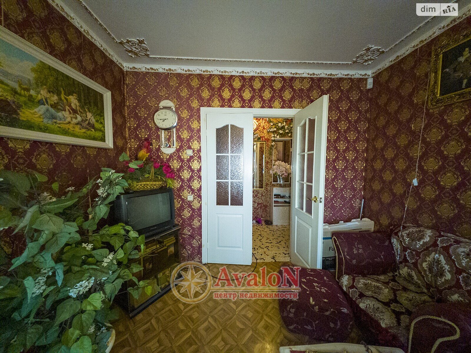 Продажа трехкомнатной квартиры в Одессе, на ул. Академика Заболотного 38, район Пересыпский фото 1