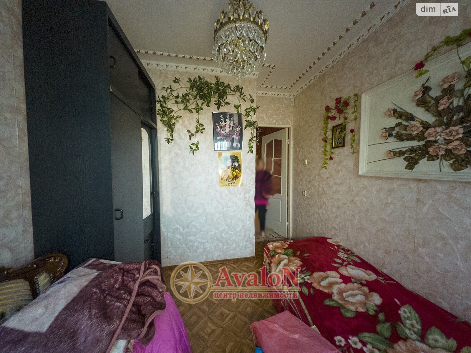 Продаж трикімнатної квартири в Одесі, на вул. Академіка Заболотного 38, район Пересипський фото 1
