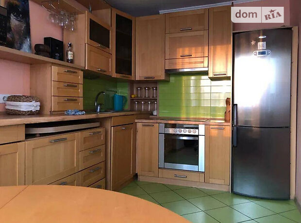 Продажа трехкомнатной квартиры в Одессе, на ул. Палия Семена, район Суворовский фото 1 Продажа трехкомнатной квартиры в Одессе, на ул. Палия Семена, район Суворовский фото 1