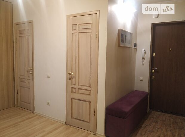 Продажа трехкомнатной квартиры в Одессе, на ул. Палия Семена, район Суворовский фото 1 Продажа трехкомнатной квартиры в Одессе, на ул. Палия Семена, район Суворовский фото 1