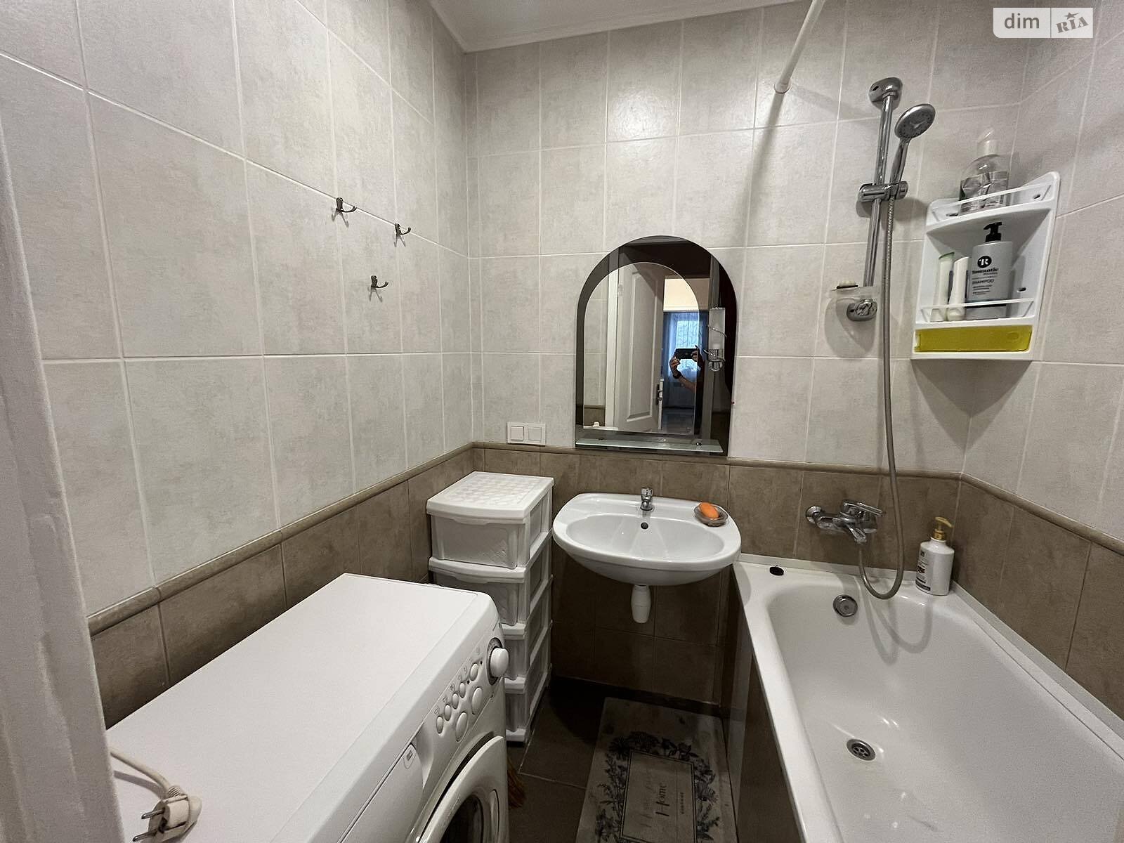Продаж двокімнатної квартири в Одесі, на вул. Палія Семена, район Пересипський фото 1 Продаж двокімнатної квартири в Одесі, на вул. Палія Семена, район Пересипський фото 1
