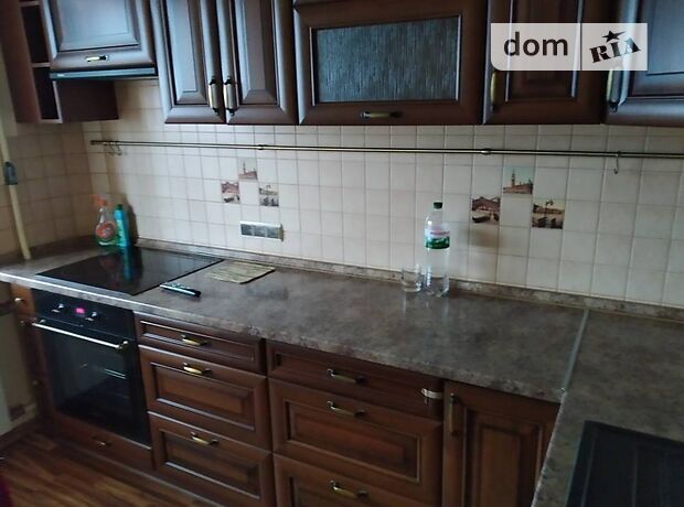 Продажа двухкомнатной квартиры в Одессе, на Днепропетровская улица район Суворовский фото 1 Продажа двухкомнатной квартиры в Одессе, на Днепропетровская улица район Суворовский фото 1