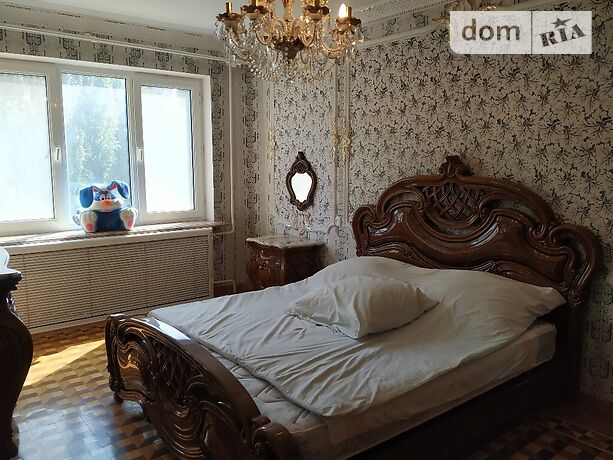 Продажа пятикомнатной квартиры в Одессе, на просп. Добровольского, район Суворовский фото 1