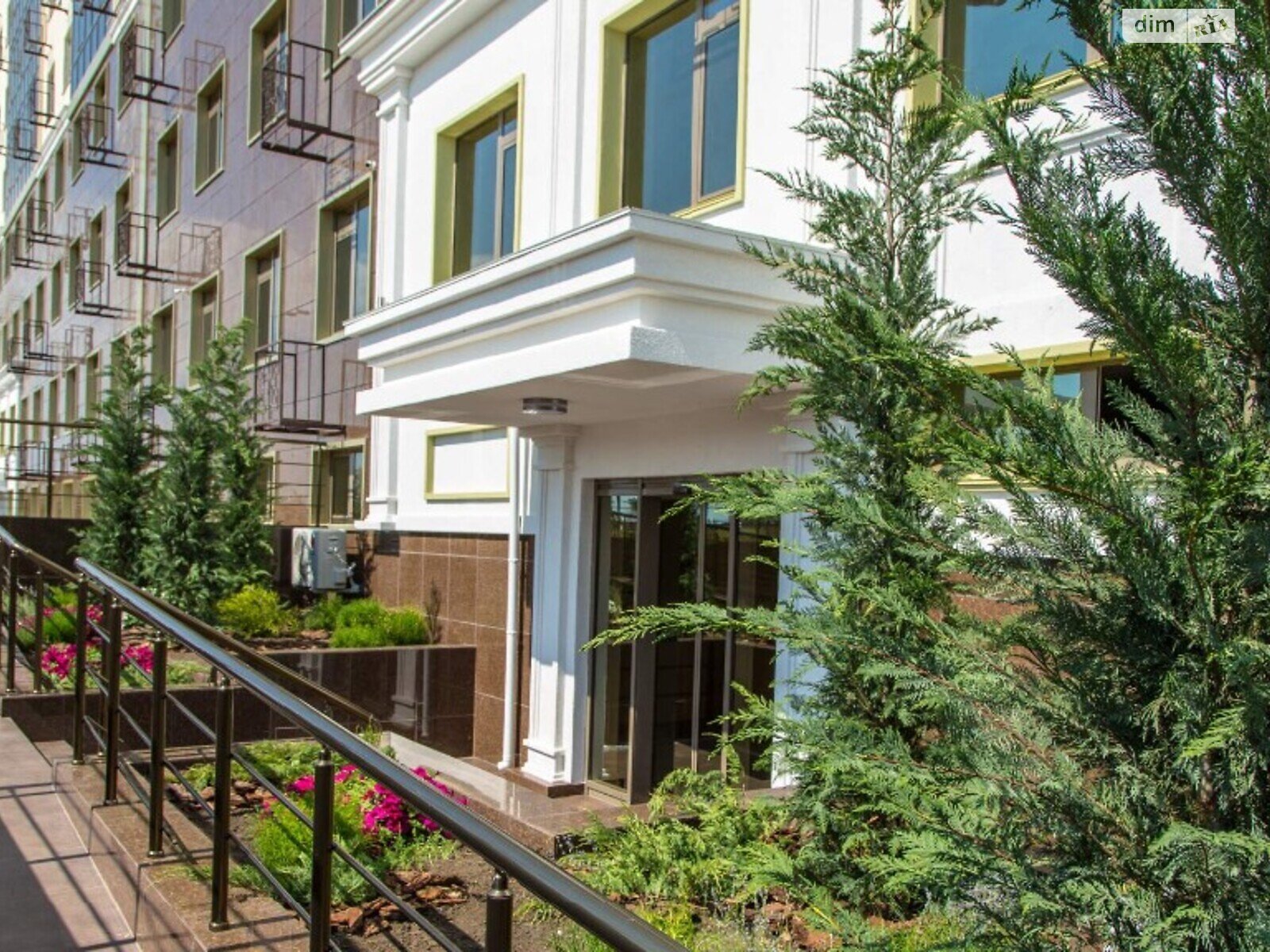 Продажа однокомнатной квартиры в Одессе, на ул. Академика Сахарова, район Пересыпский фото 1 Продажа однокомнатной квартиры в Одессе, на ул. Академика Сахарова, район Пересыпский фото 1