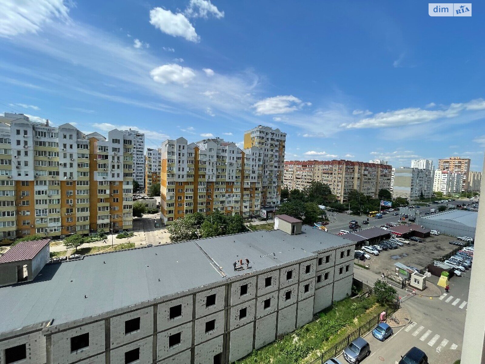 Продажа трехкомнатной квартиры в Одессе, на ул. Академика Сахарова, район Пересыпский фото 1 Продажа трехкомнатной квартиры в Одессе, на ул. Академика Сахарова, район Пересыпский фото 1