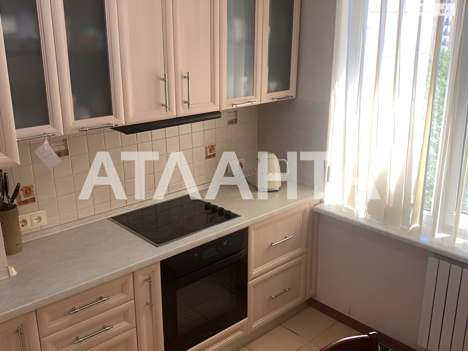 Продажа трехкомнатной квартиры в Одессе, на ул. Крымская 84, район Пересыпский фото 1 Продажа трехкомнатной квартиры в Одессе, на ул. Крымская 84, район Пересыпский фото 1