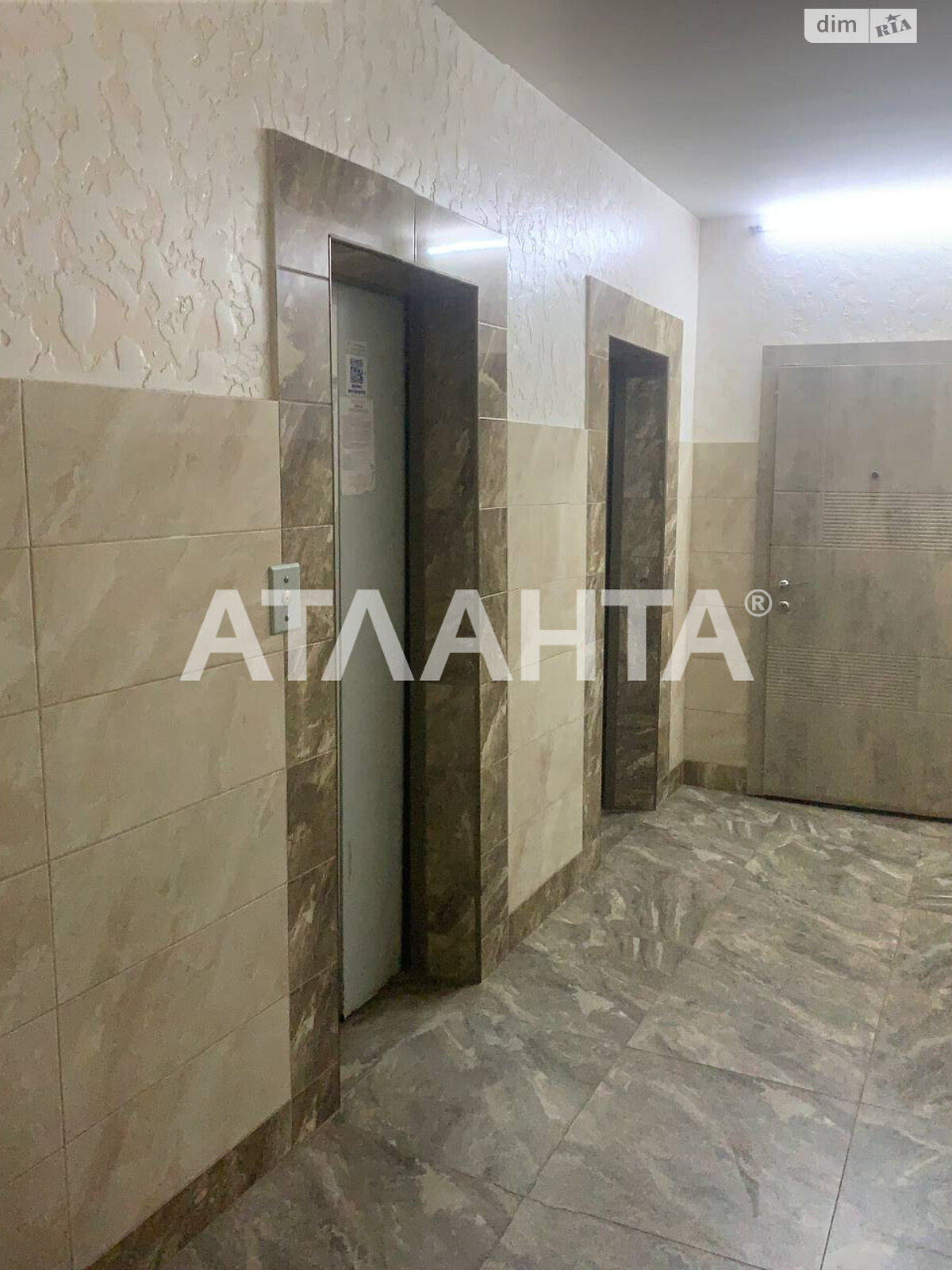 Продажа трехкомнатной квартиры в Одессе, на ул. Крымская 84, район Пересыпский фото 1 Продажа трехкомнатной квартиры в Одессе, на ул. Крымская 84, район Пересыпский фото 1