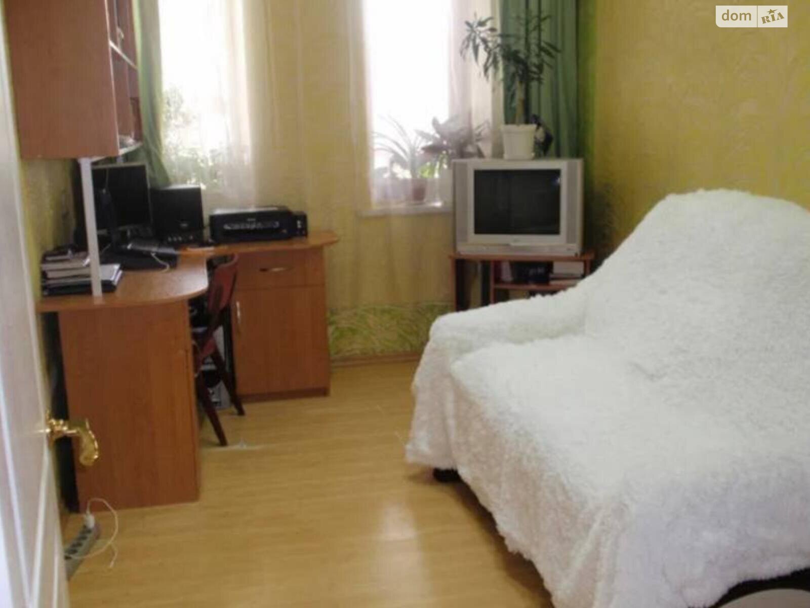 Продаж двокімнатної квартири в Одесі, на вул. Лиманна, район Пересипський фото 1