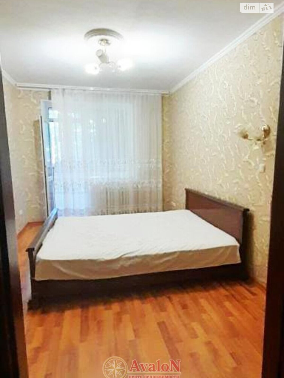 Продажа трехкомнатной квартиры в Одессе, на ул. Марсельская 32, район Пересыпский фото 1 Продажа трехкомнатной квартиры в Одессе, на ул. Марсельская 32, район Пересыпский фото 1
