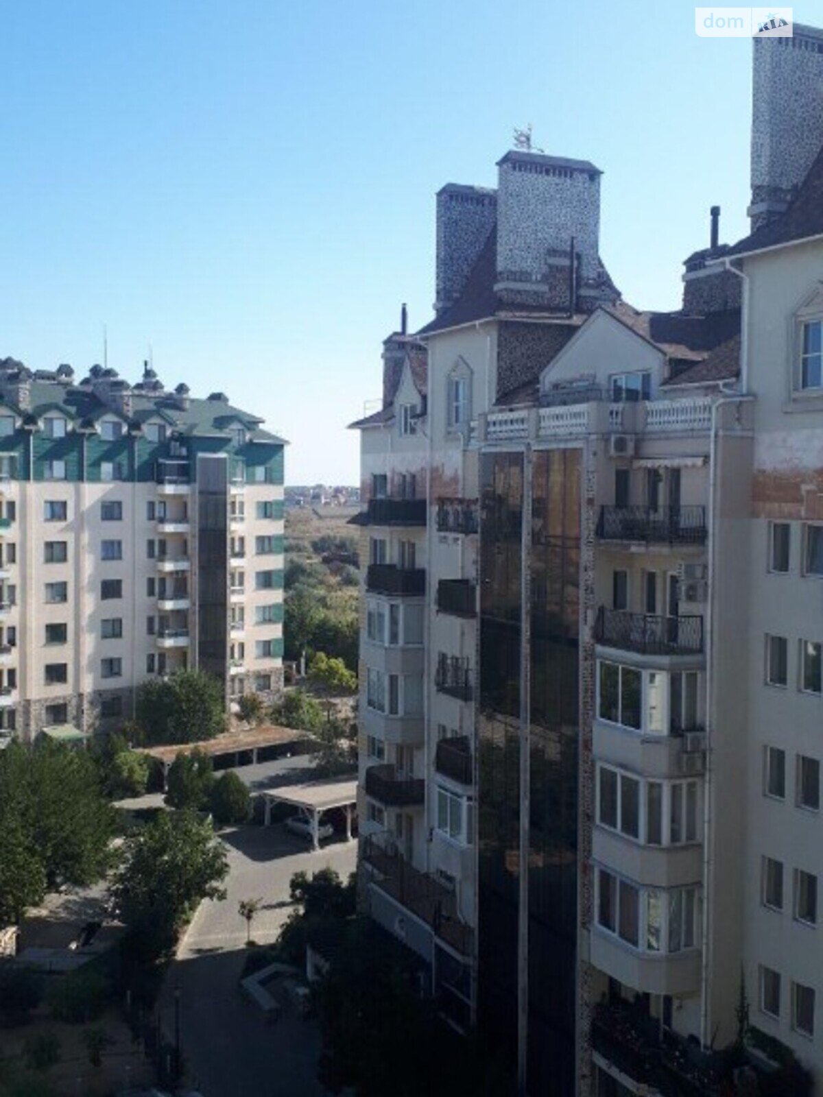 Продаж чотирикімнатної квартири в Одесі, на вул. Міланська 22, район Пересипський фото 1