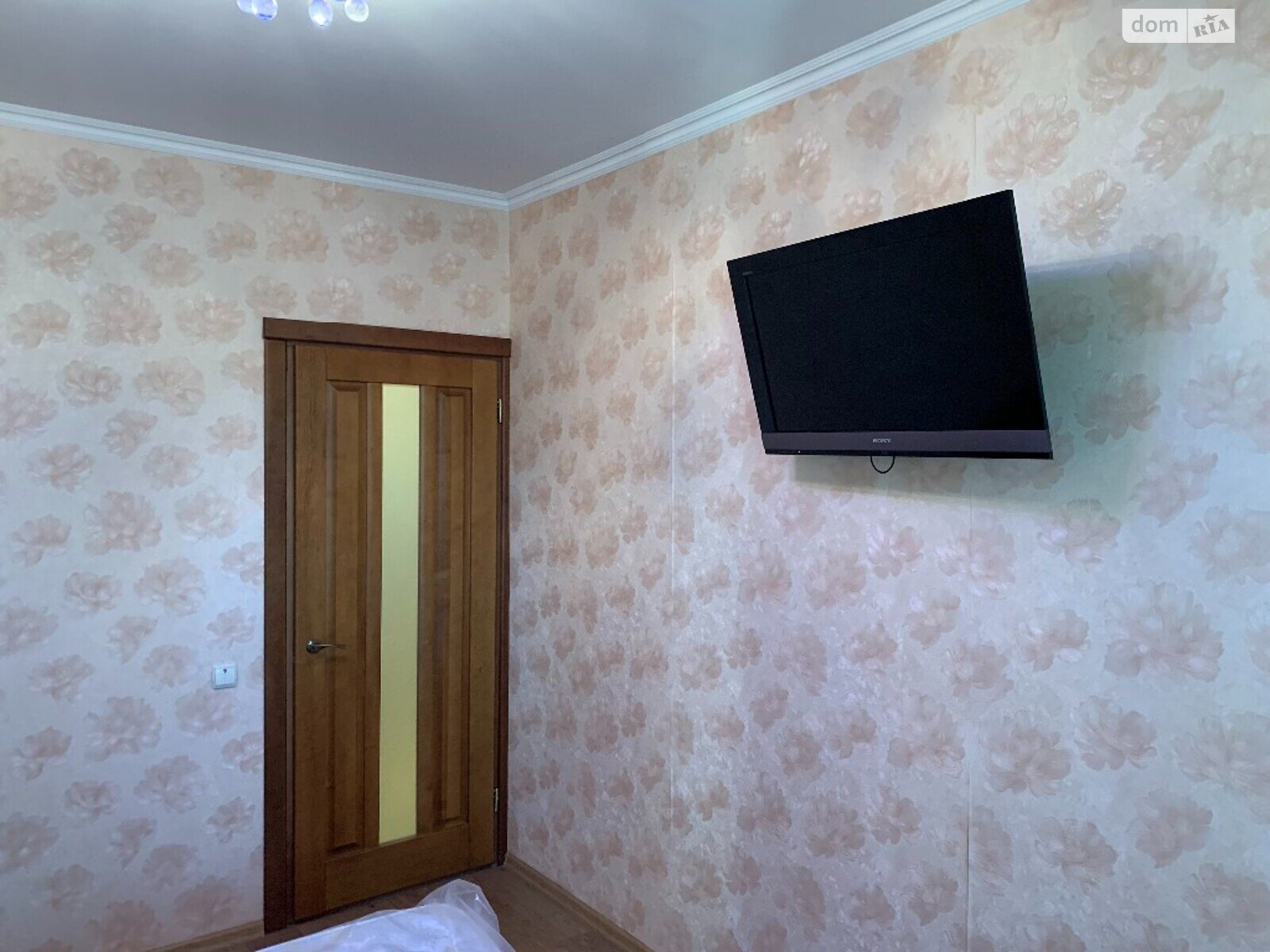 Продажа трехкомнатной квартиры в Одессе, на ул. Крымская, район Пересыпский фото 1