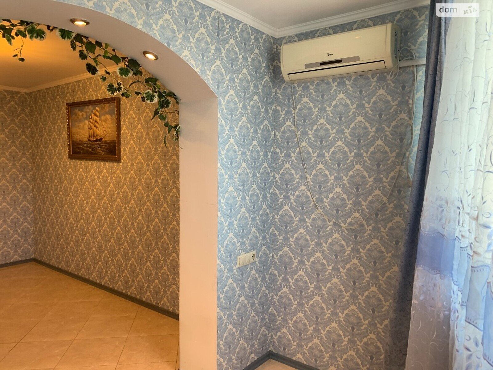 Продаж трикімнатної квартири в Одесі, на вул. Ярослава Баіса, район Пересипський фото 1 Продаж трикімнатної квартири в Одесі, на вул. Ярослава Баіса, район Пересипський фото 1