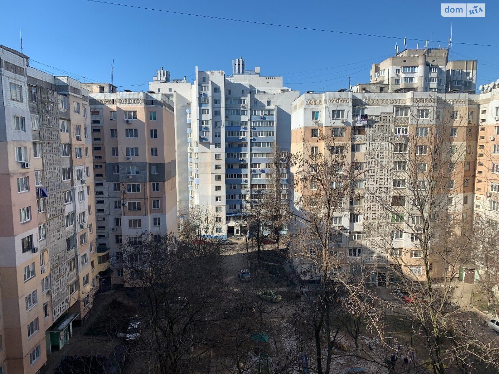 Продаж трикімнатної квартири в Одесі, на вул. Ярослава Баіса, район Пересипський фото 1 Продаж трикімнатної квартири в Одесі, на вул. Ярослава Баіса, район Пересипський фото 1