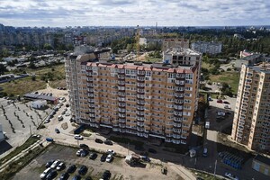 Продажа однокомнатной квартиры в Одессе, на ул. Паустовского 42, район Пересыпский фото 2