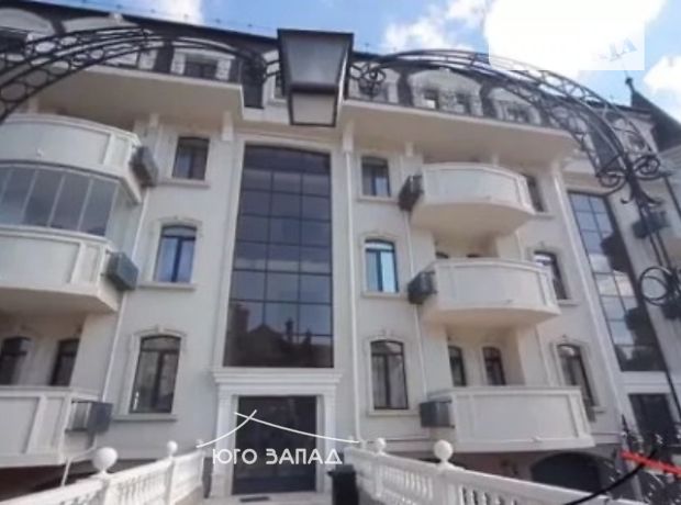 Продажа трехкомнатной квартиры в Одессе, на Парижская район Суворовский фото 1 Продажа трехкомнатной квартиры в Одессе, на Парижская район Суворовский фото 1