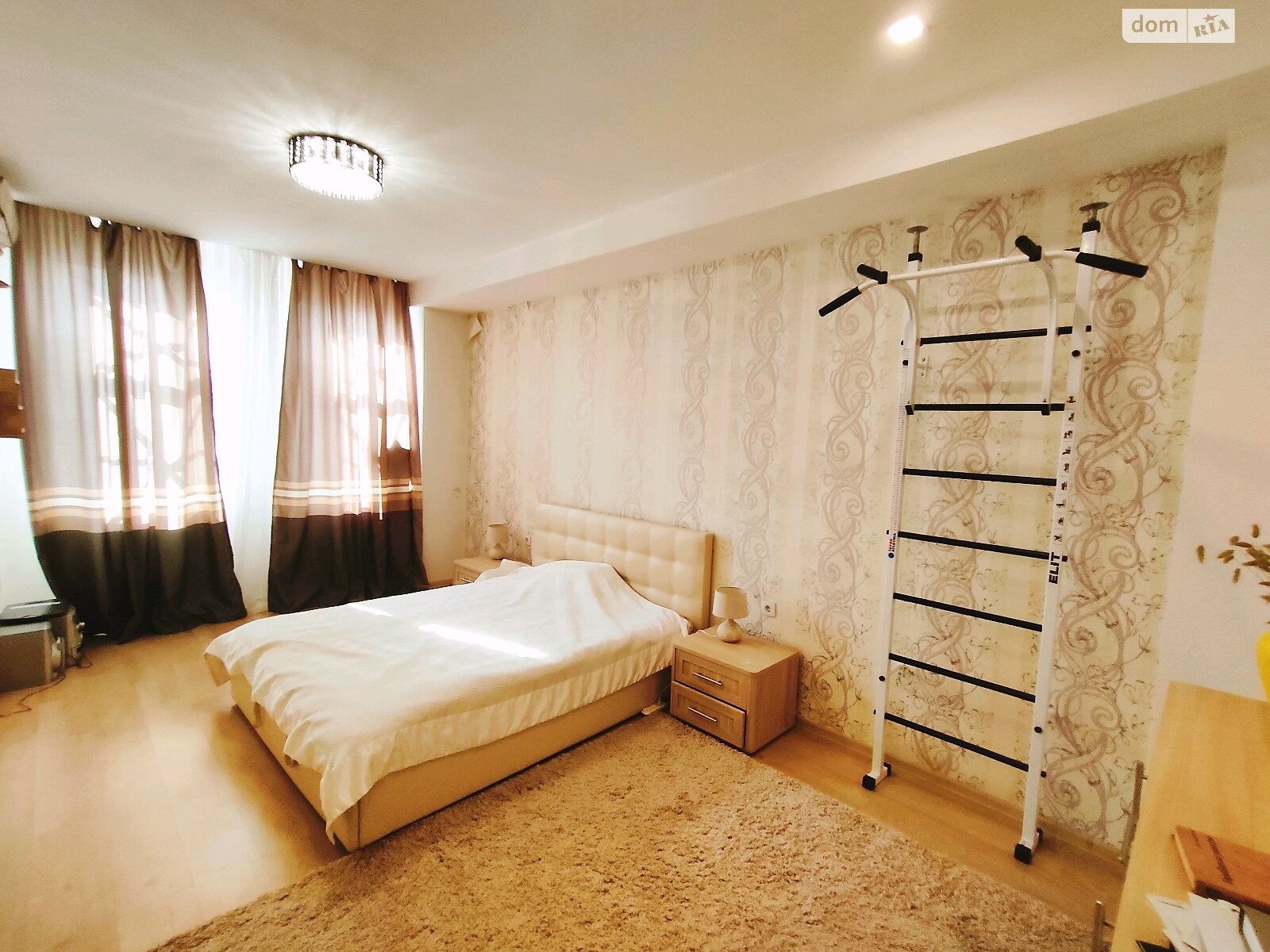 Продажа однокомнатной квартиры в Одессе, на Атамана Головатого, район Пересыпский фото 1