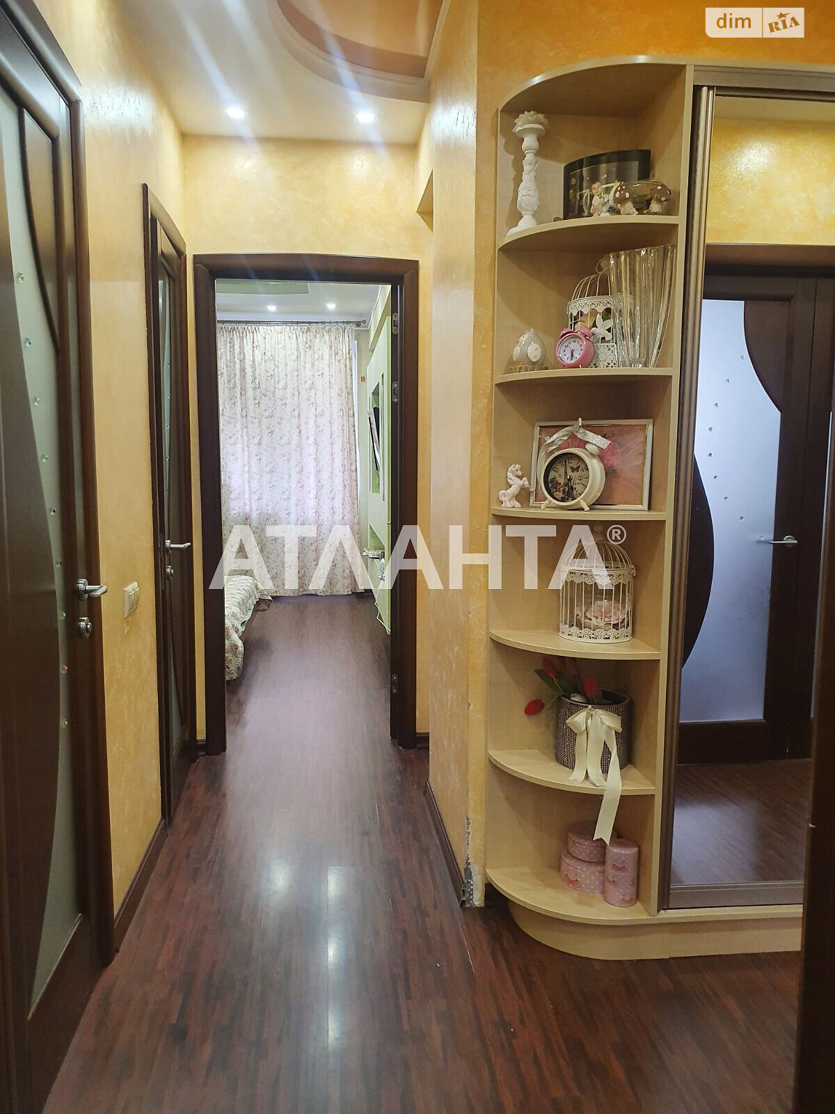 Продажа двухкомнатной квартиры в Одессе, на ул. Академика Сахарова 36, район Пересыпский фото 1 Продажа двухкомнатной квартиры в Одессе, на ул. Академика Сахарова 36, район Пересыпский фото 1