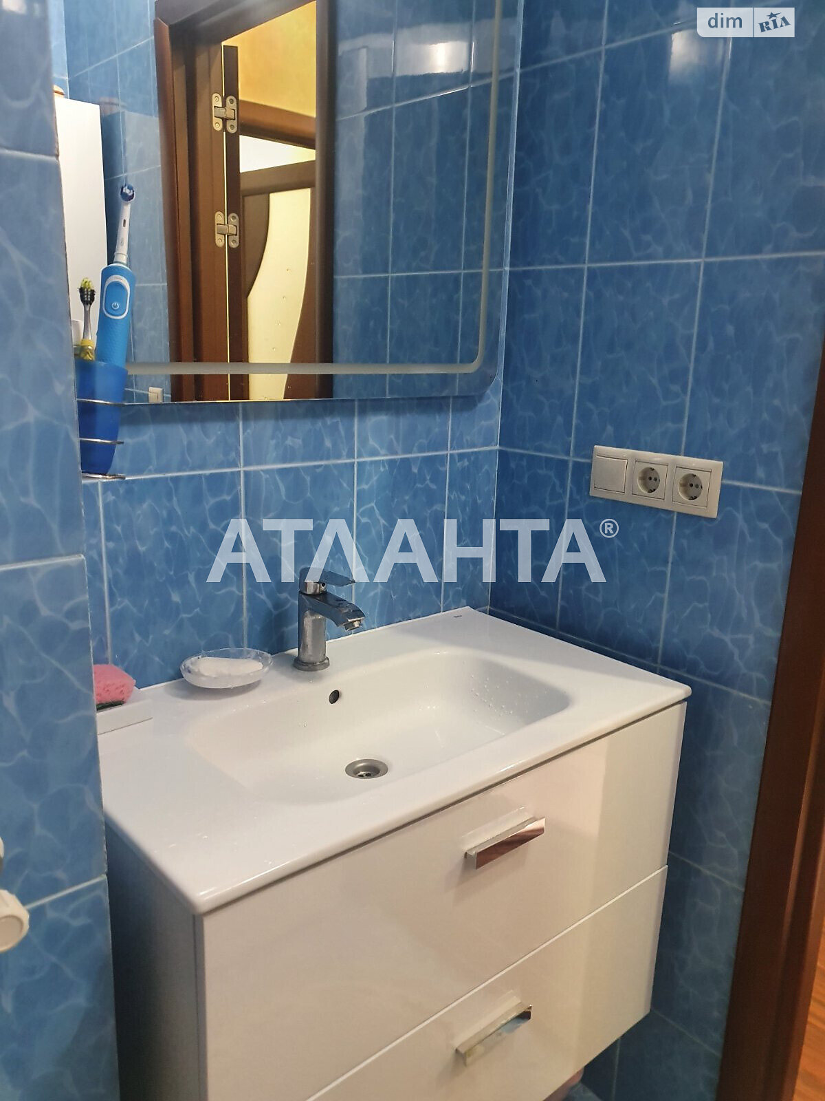 Продажа двухкомнатной квартиры в Одессе, на ул. Академика Сахарова 36, район Пересыпский фото 1 Продажа двухкомнатной квартиры в Одессе, на ул. Академика Сахарова 36, район Пересыпский фото 1